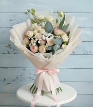 Букет цветов из:  Розы и Лизиантусы #REPLACE_PRED# Великовечное
