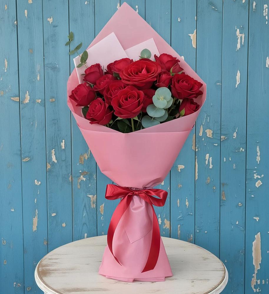 Букет цветов из: Розы в Великовечное