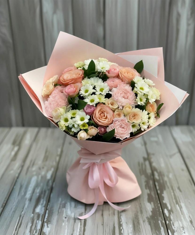 Букет цветов из: Гвоздики, Розы и Хризантемы в Великовечное