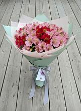 Букет цветов из:  Альстромерии #REPLACE_PRED# Великовечное