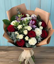 Букет цветов из:  Розы и Альстромерии в Великовечное