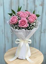 Букет цветов из:  Розы в Великовечное