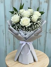 Букет цветов из:  Розы в Великовечное