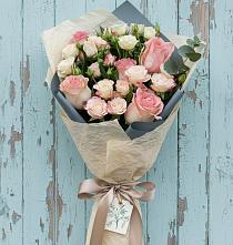 Букет цветов из:  Розы #REPLACE_PRED# Великовечное