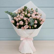 Букет цветов из:  Розы #REPLACE_PRED# Великовечное