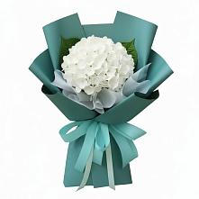 Букет цветов из:  Гортензия в Великовечное